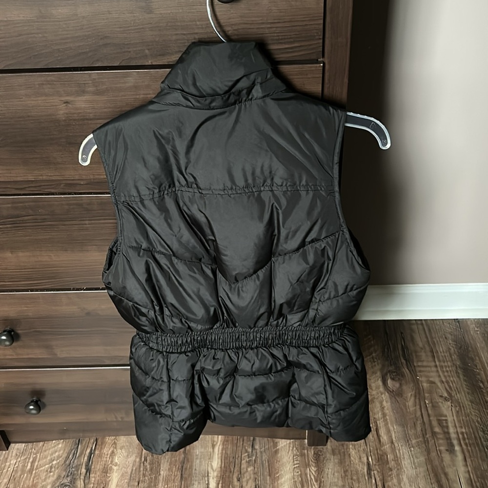 Banana Republic Black Quilted Puffer Vest, comes with no hood! - Picture 2 of 5